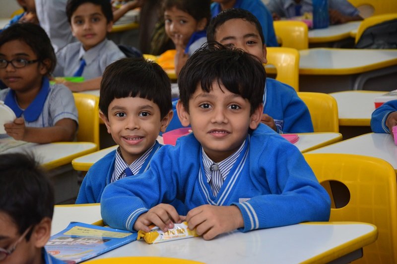 school near tollygunge