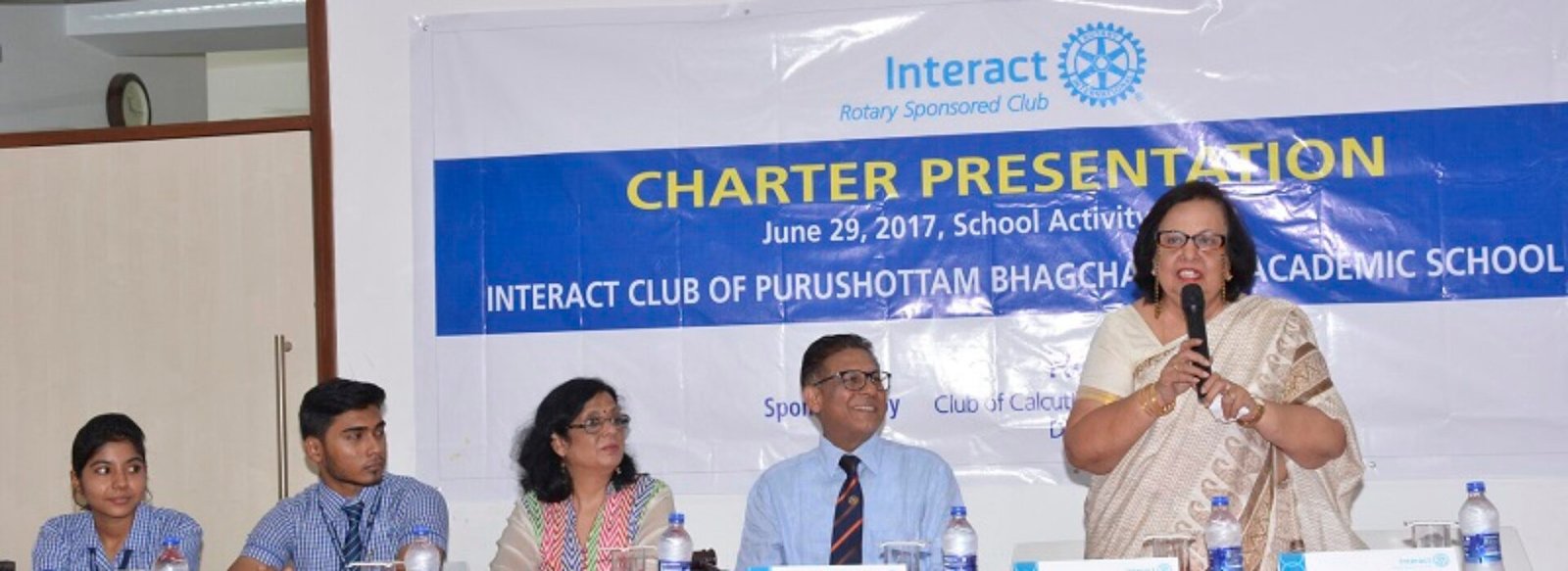 school in tollygunge