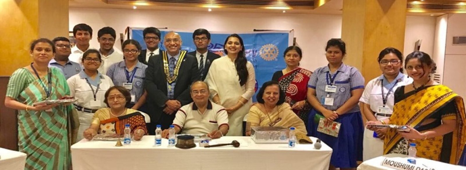 school near tollygunge